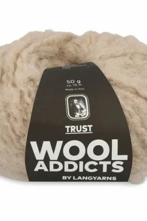 WoolAddicts Trust - 26 beige - Wol Garen Gratis Verzending