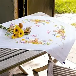 Snelle Levering Vervaco borduurpakket voorbedrukt tafelkleed knuffelende konijntjes pn-0021708