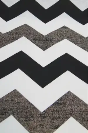 Voordeelprijs decoratie stof, zigzag print zwart, goudbruin, off white DK008