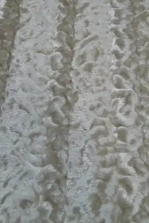 Tijdelijk Beschikbaar Astracan stof, room. X470