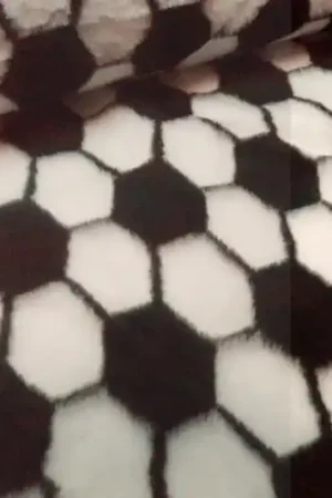 Voordeelprijs Borg fur stof , zwart wit voetbal , imitatiebont, kortharig Z272