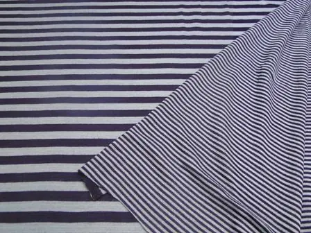 Actieprijs Tricot stof, fijn gebreid streeppatroon paars en lila, H535