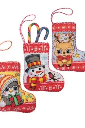 Borduurpakket Christmas Stockings - RIOLIS Voordeelprijs