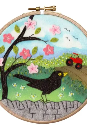 Vilt borduurpakket Bothy Designs - Morning Chorus - Bothy Threads Dagaanbieding