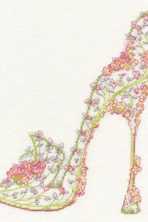 Populair Borduurpakket Sally King - Wedding Slipper - Bothy Threads