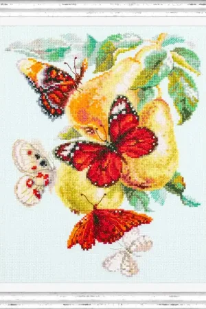 Borduurpakket Butterflies and Pears - Magic Needle Bestseller
