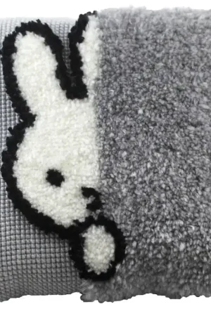 Pako Nijntje Kiekeboe kruissteek- / knoopkussen pakket 012.024 Hoge Kwaliteit