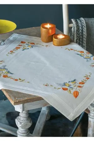 Vervaco Tafelkleed Meesjes met lampionplant borduren (pakket) PN-0191006 Bestseller