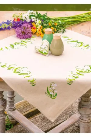 Betaalbaar Vervaco Tafelkleed Lilly of the Valley PN-0222836