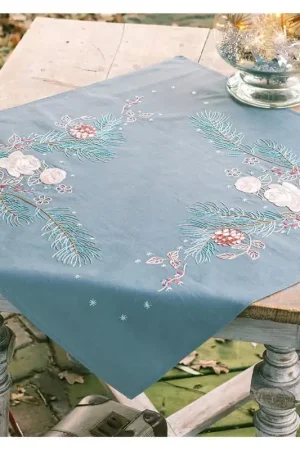 Vervaco Tafelkleed Kerstrozen PN-0223120 borduren (pakket) Actieprijs